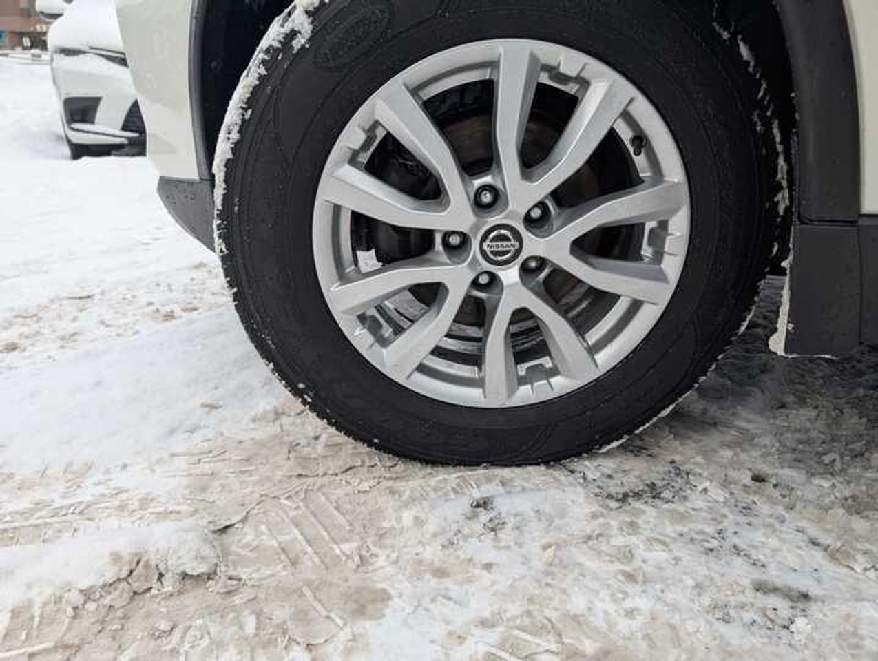 2018 Nissan Rogue  Photo