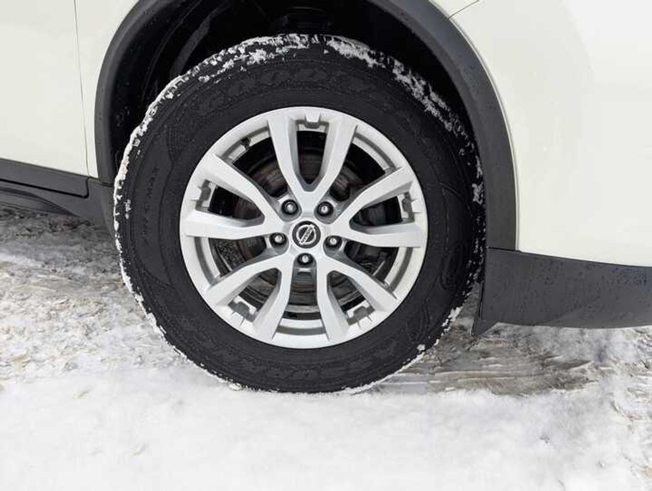 2018 Nissan Rogue  Photo