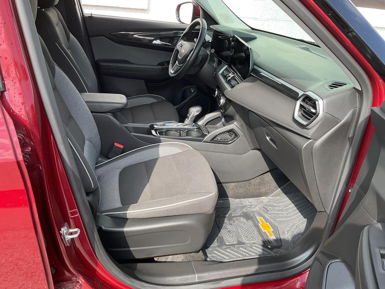 2024 Chevrolet TrailBlazer LT 4dr All-Wheel Drive Photo