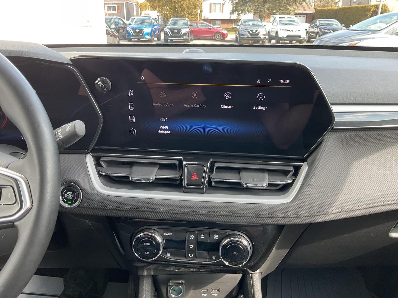 2024 Chevrolet TrailBlazer LT 4dr All-Wheel Drive Photo