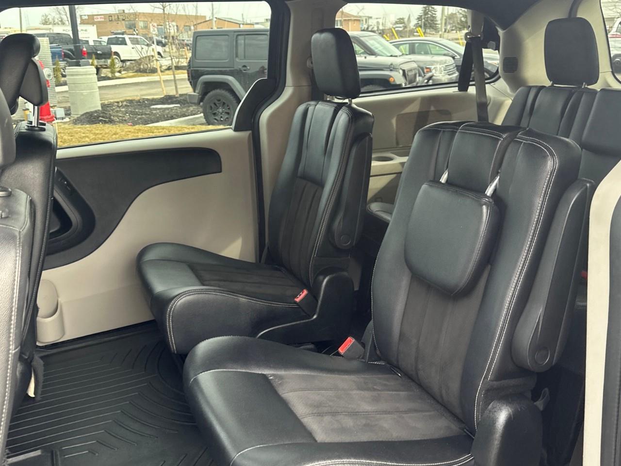 2019 Dodge Grand Caravan CVP/SXT Passenger Van Photo