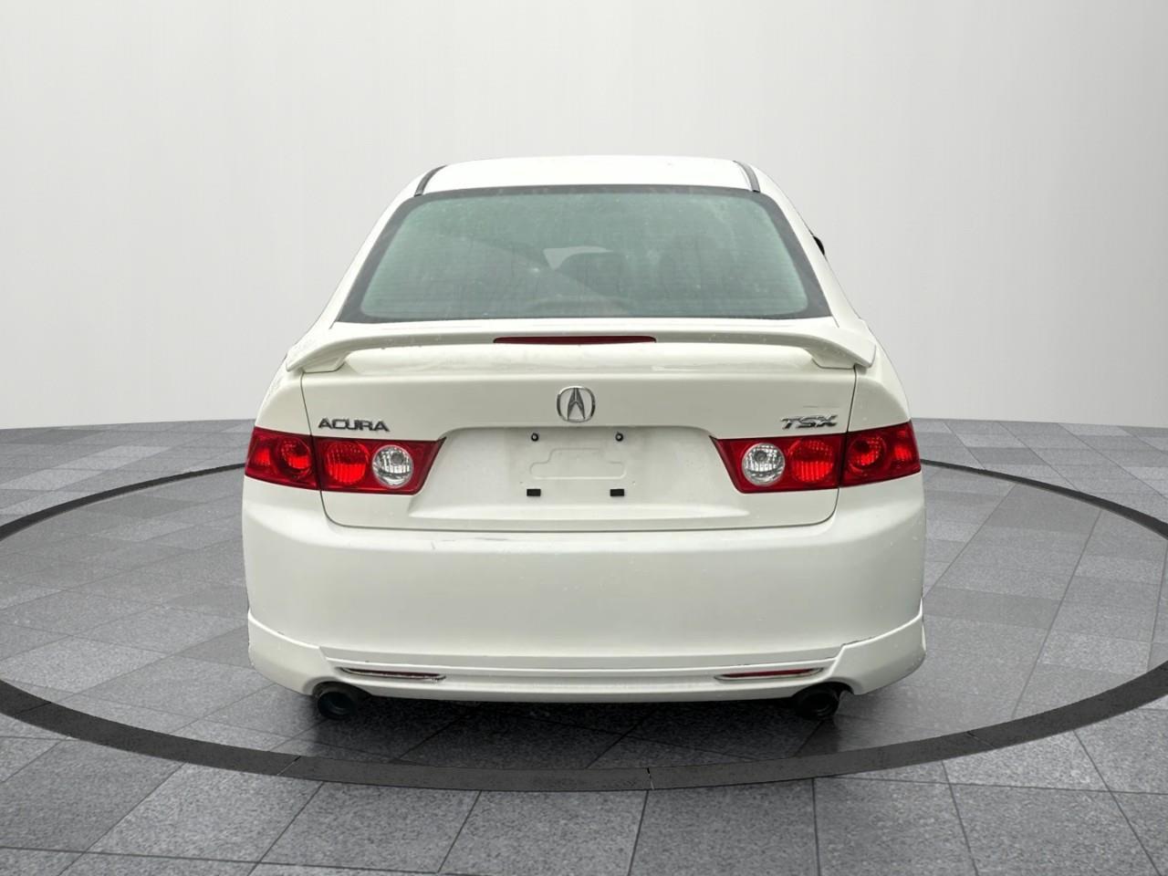 2004 Acura TSX Base (M6) 4dr Sedan Photo