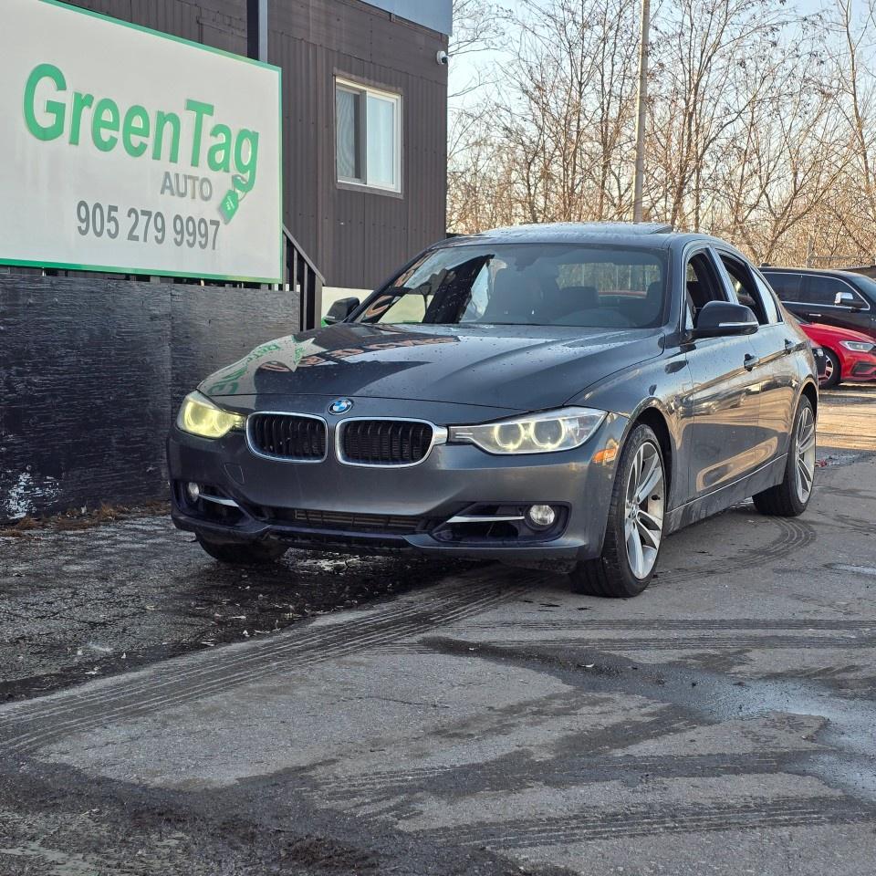 2013 BMW 3 Series 4dr Sdn 328i xDrive Classic Line AWD *Ltd Avail* Photo