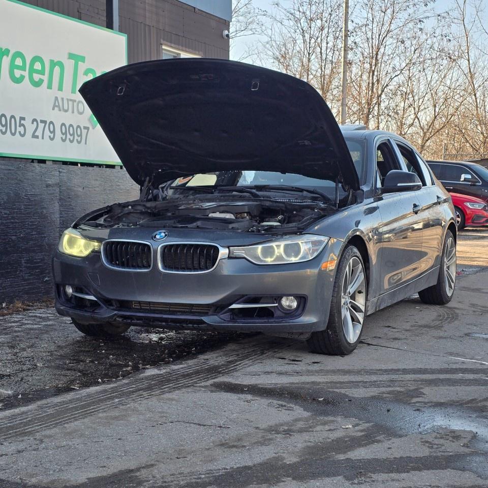2013 BMW 3 Series 4dr Sdn 328i xDrive Classic Line AWD *Ltd Avail* Photo