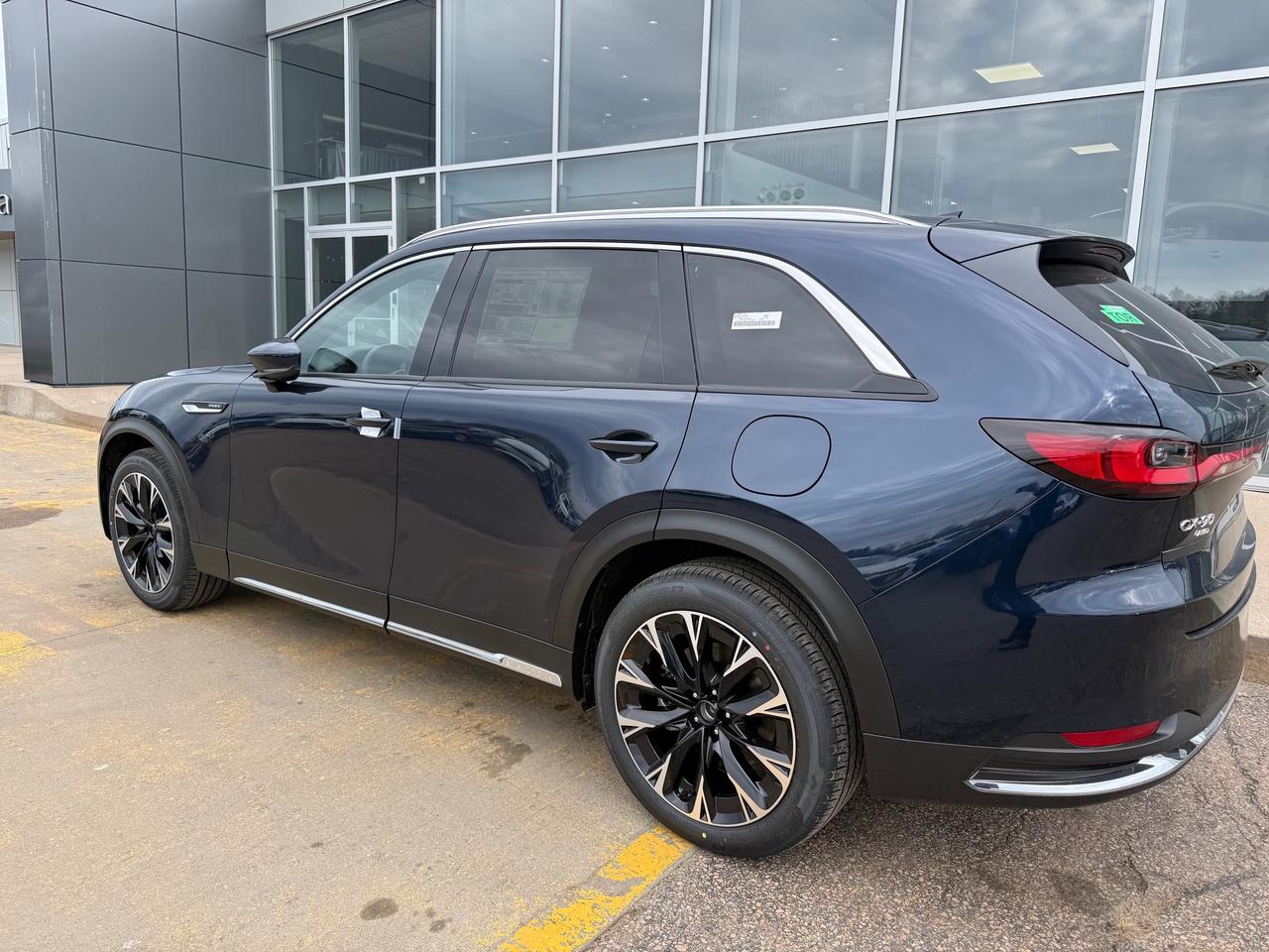 2026 Mazda CX-90 PHEV GT 4dr i-ACTIV All-Wheel Drive Sport Utility Photo