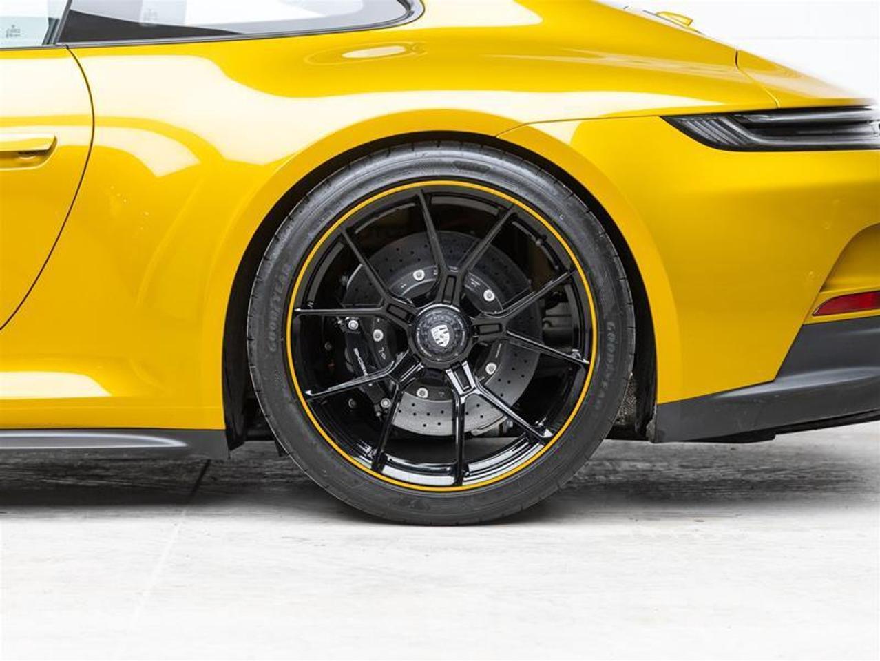 2023 Porsche 911  Photo