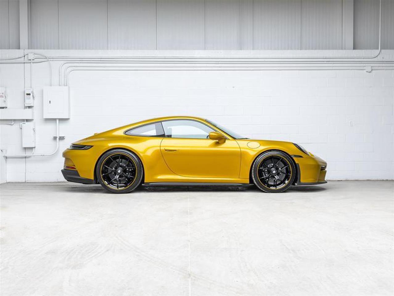 2023 Porsche 911  Photo
