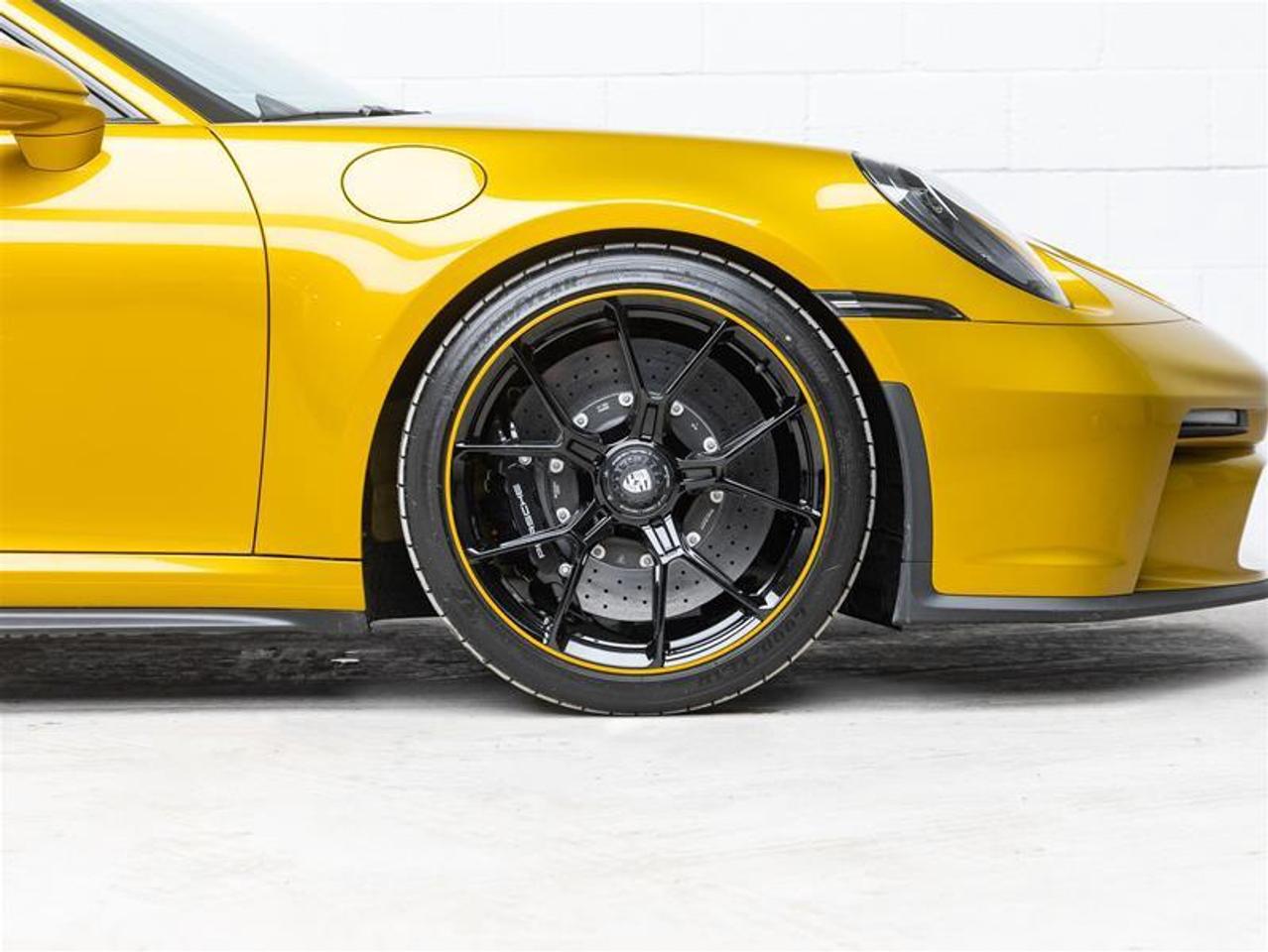 2023 Porsche 911  Photo