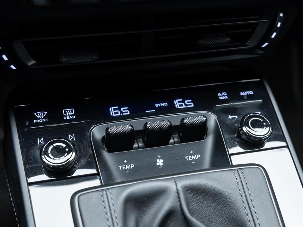 2023 Porsche 911  Photo