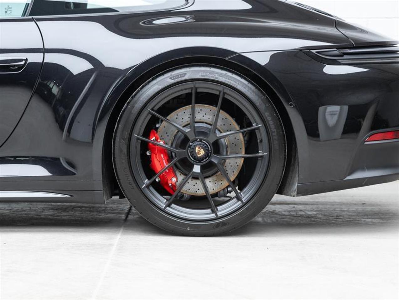 2025 Porsche 911  Photo