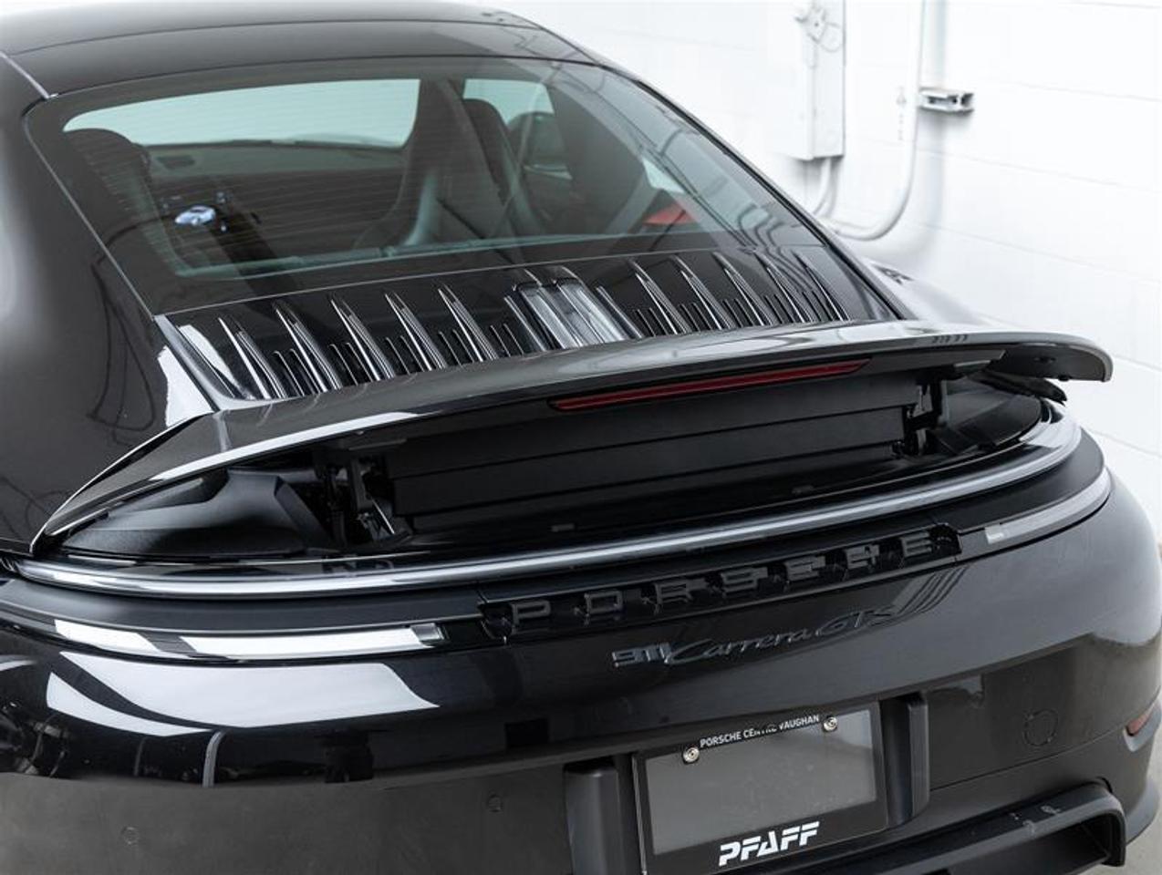 2025 Porsche 911  Photo