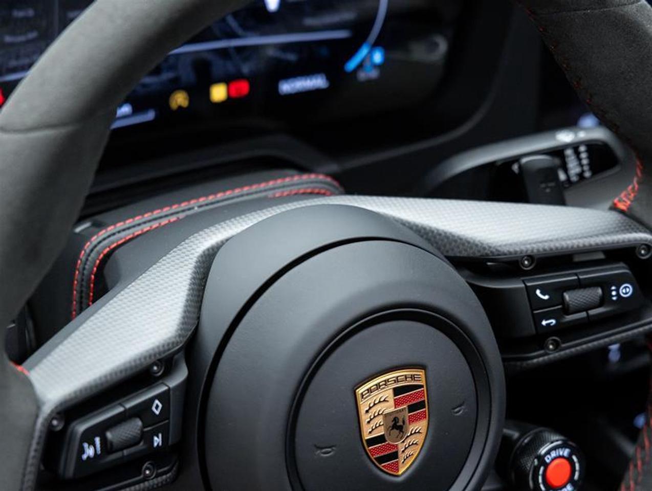 2025 Porsche 911  Photo