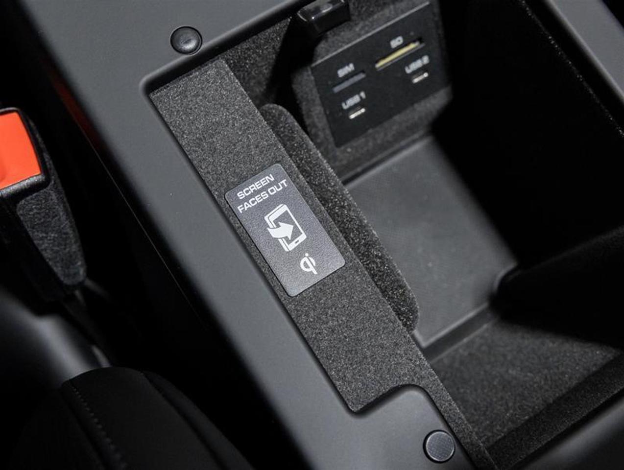 2026 Porsche Macan  Photo