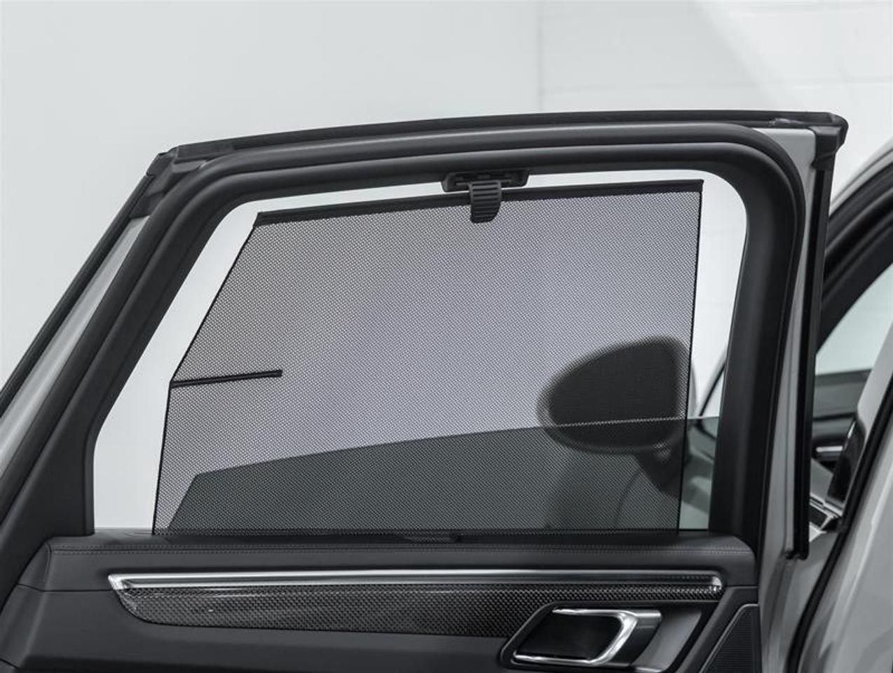 2026 Porsche Macan  Photo