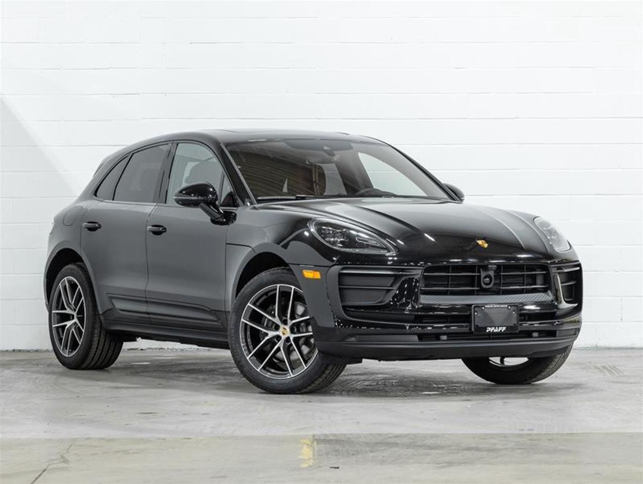 2026 Porsche Macan  Photo