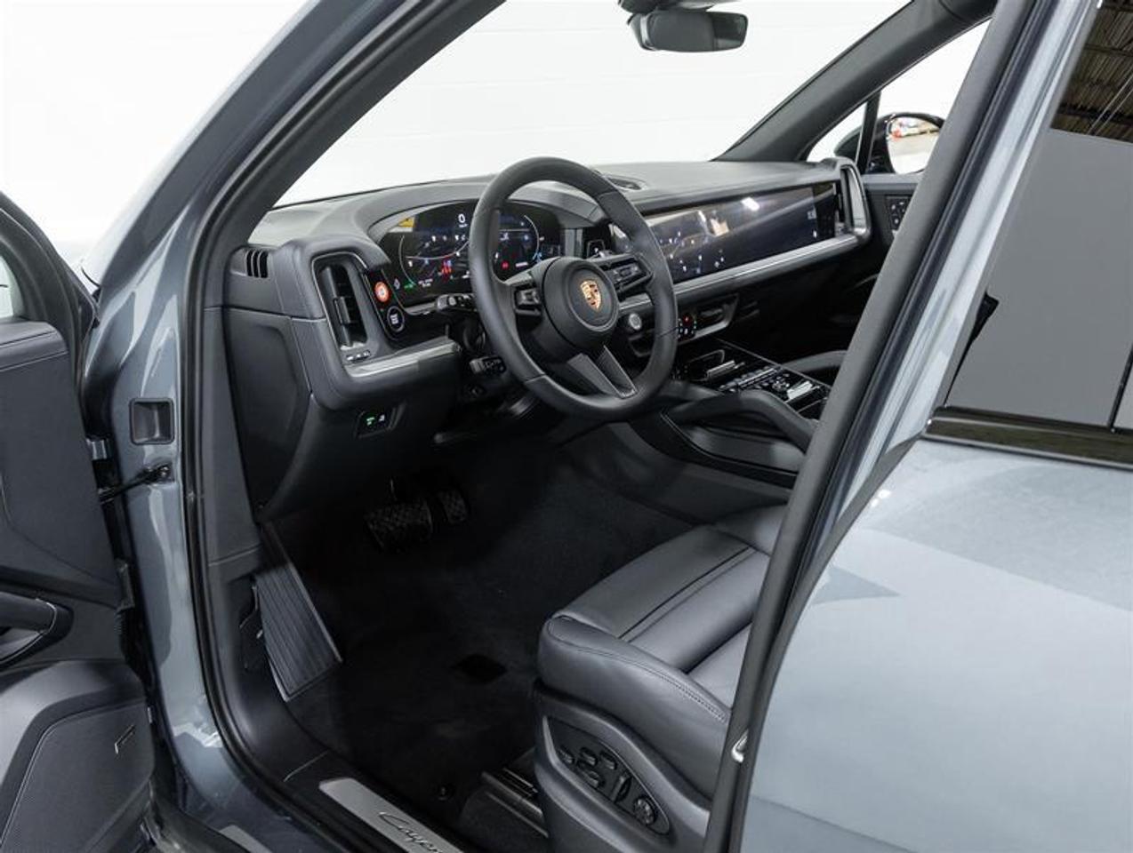 2026 Porsche Cayenne  Photo