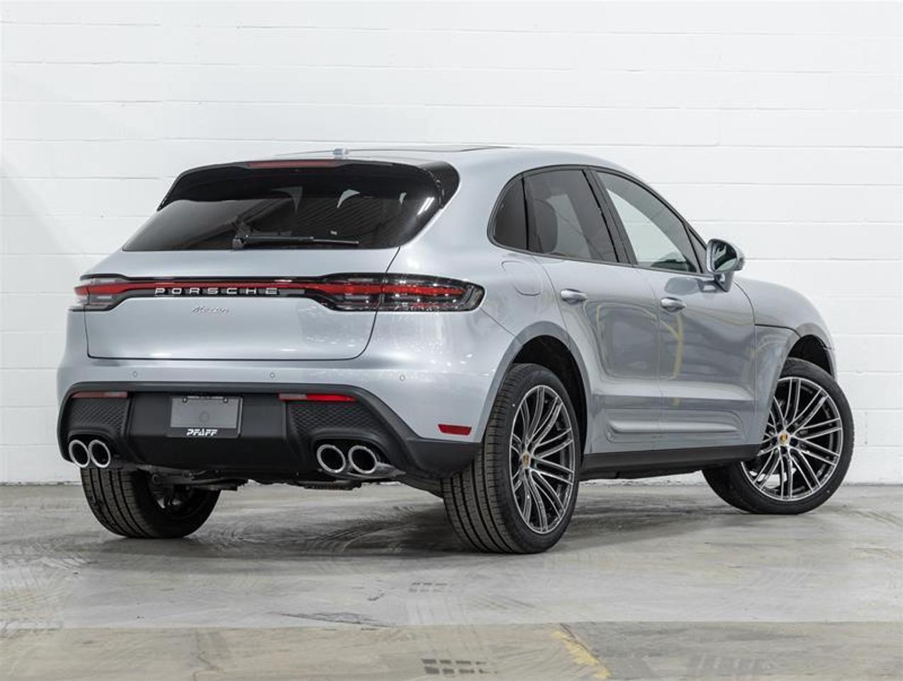 2026 Porsche Macan  Photo