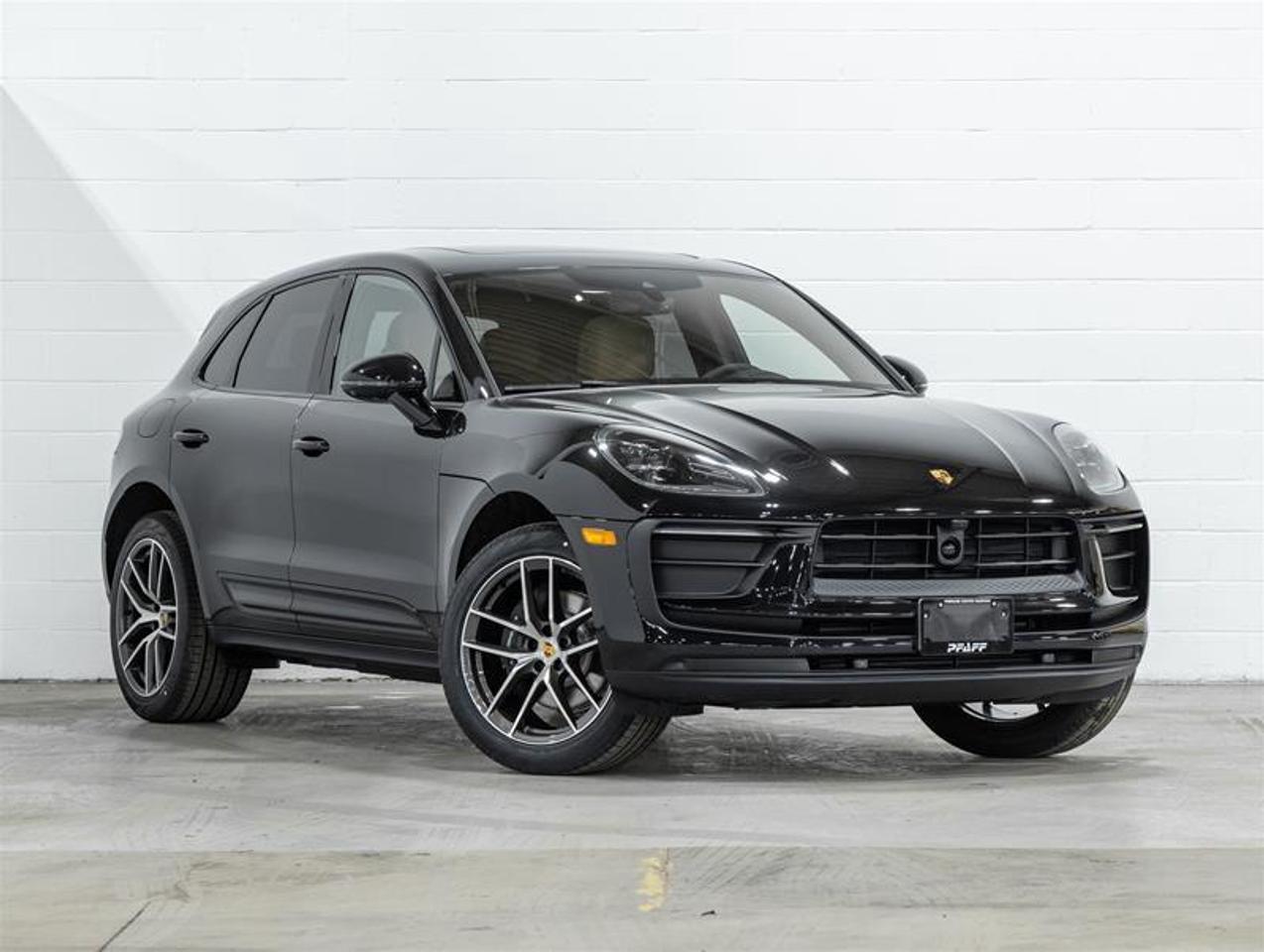 2026 Porsche Macan  Photo
