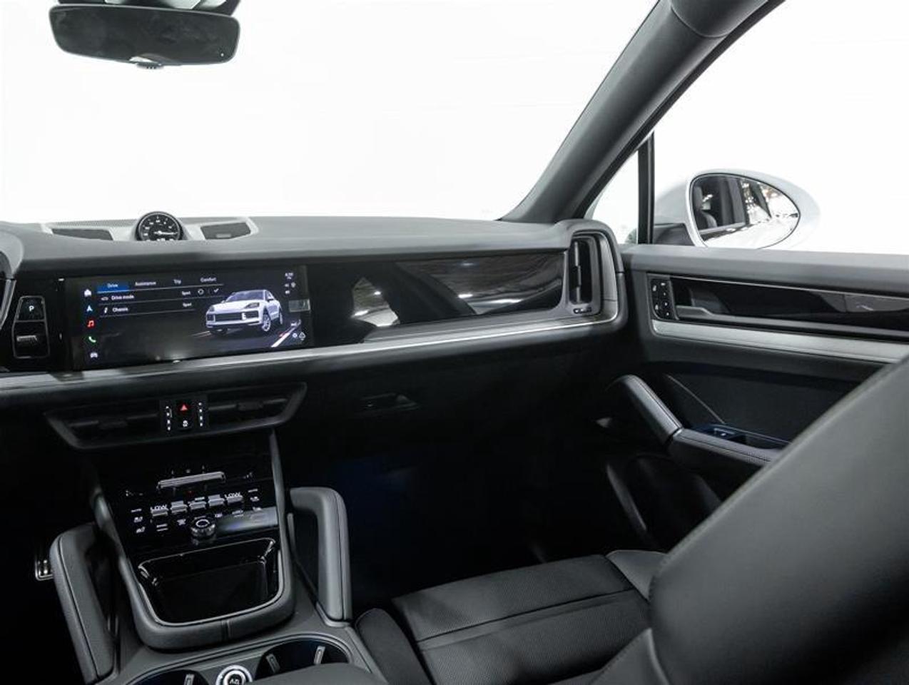 2026 Porsche Cayenne  Photo