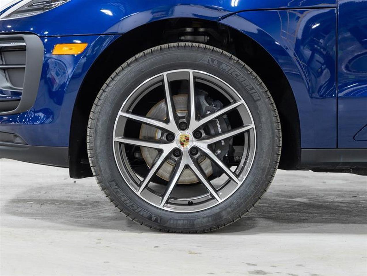 2026 Porsche Macan  Photo