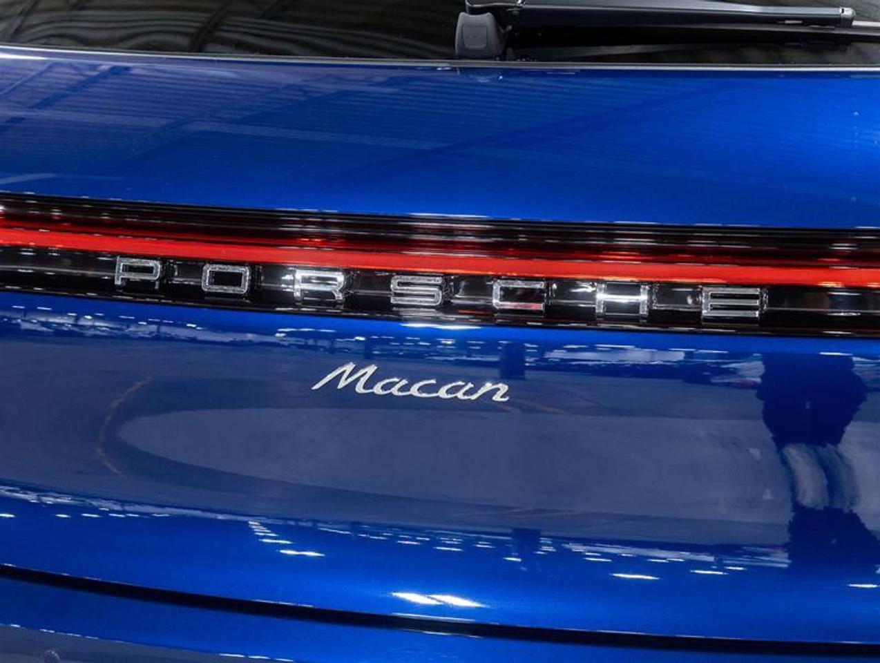 2026 Porsche Macan  Photo
