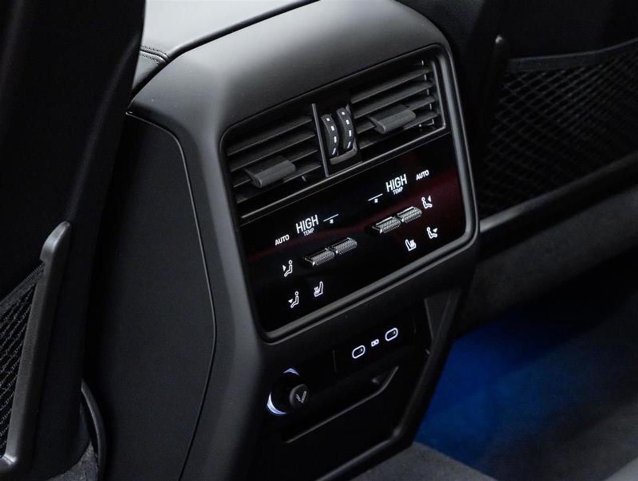 2026 Porsche Cayenne  Photo