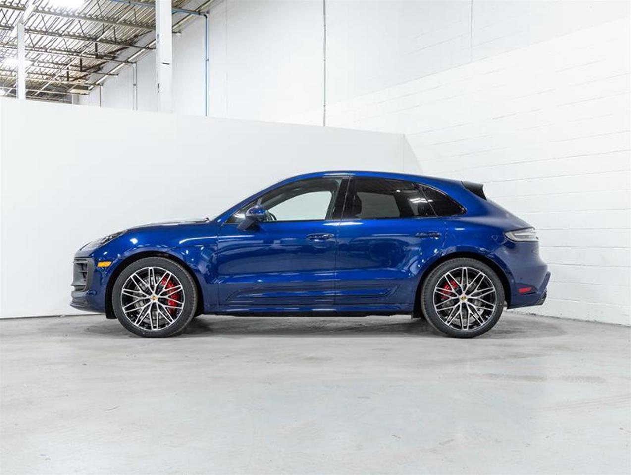 2026 Porsche Macan  Photo