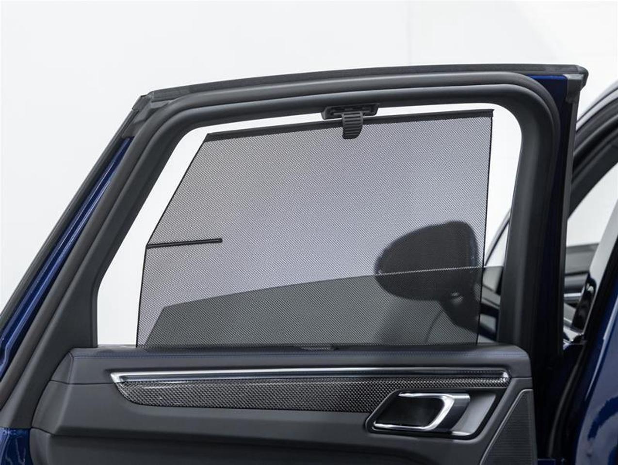 2026 Porsche Macan  Photo