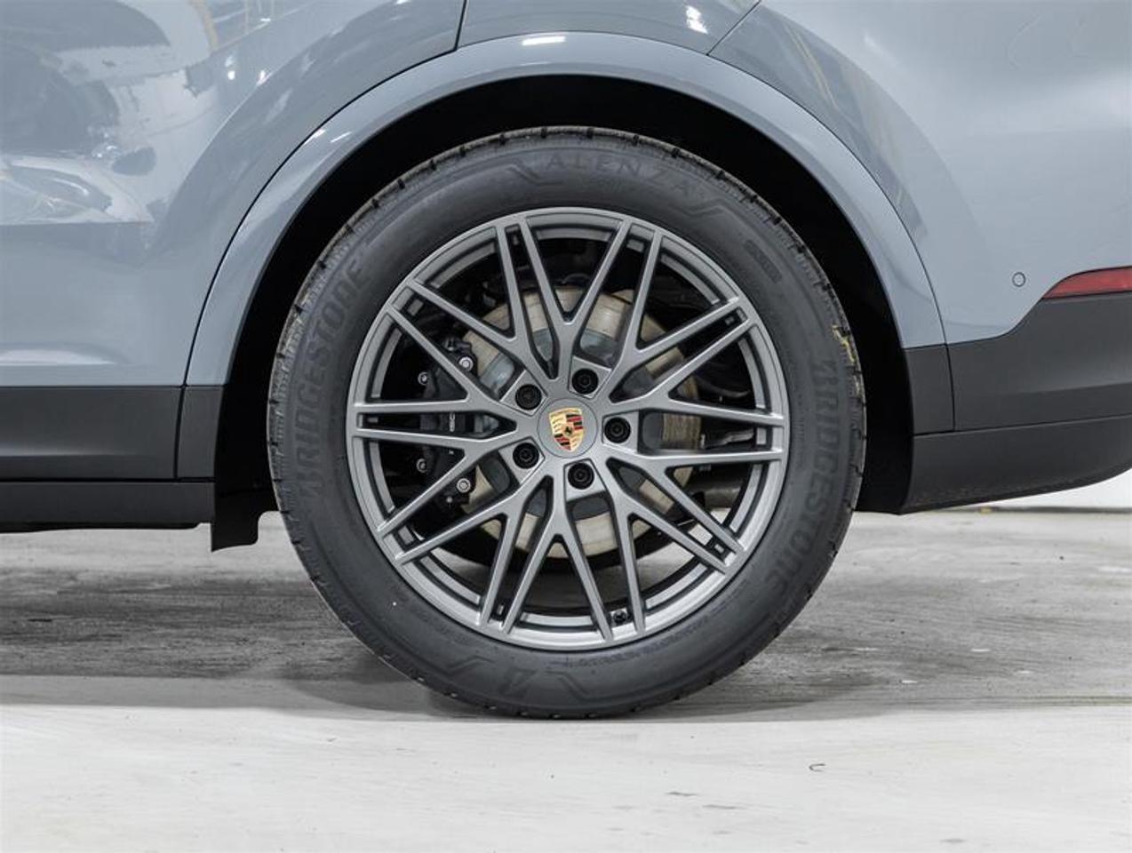 2026 Porsche Cayenne  Photo