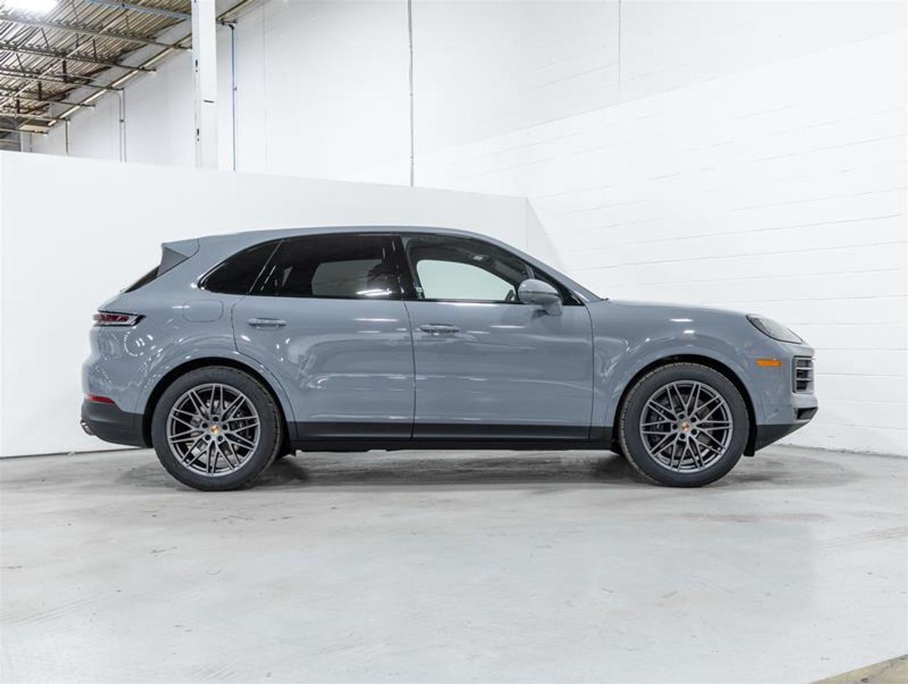 2026 Porsche Cayenne  Photo