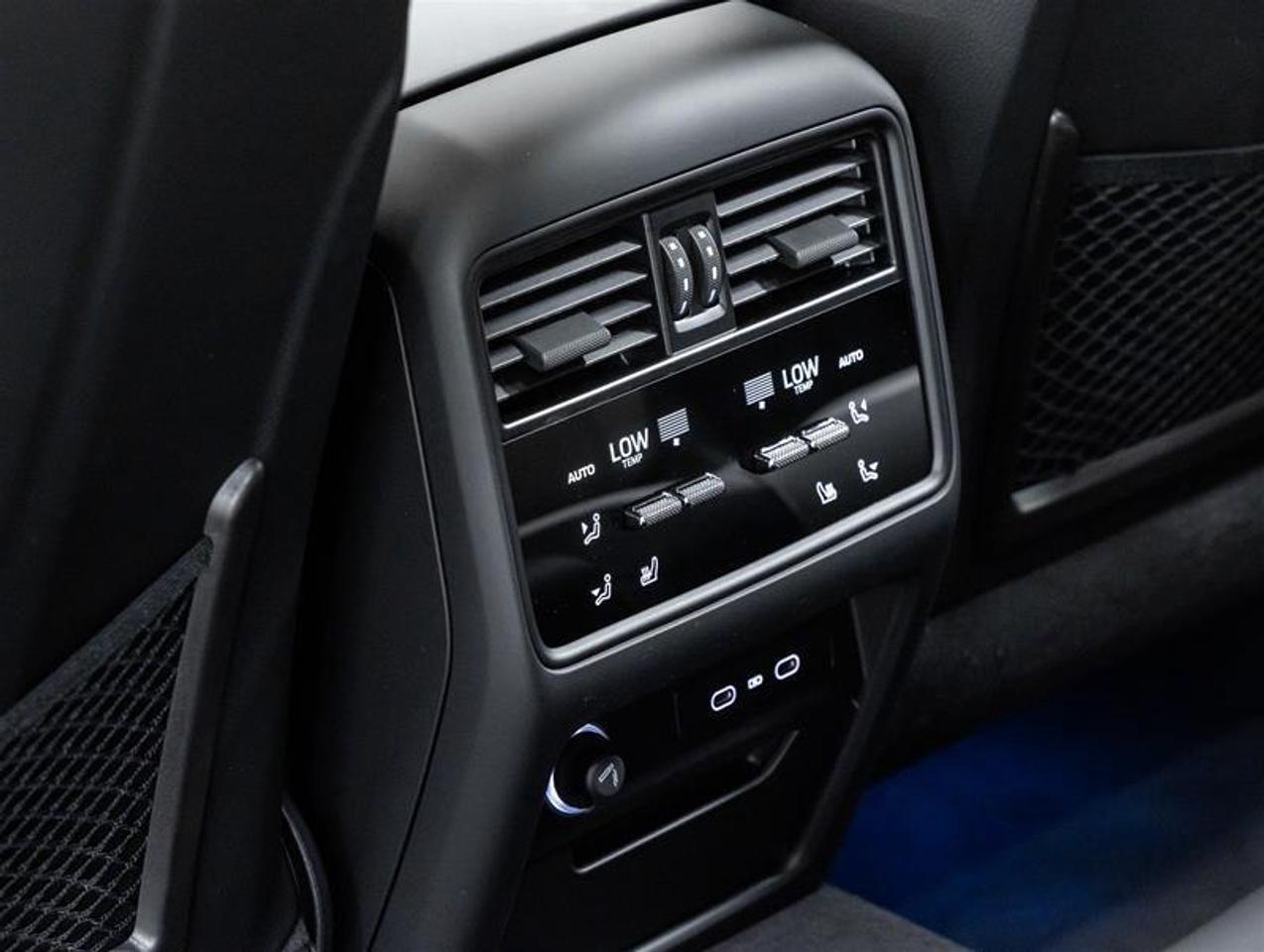 2026 Porsche Cayenne  Photo