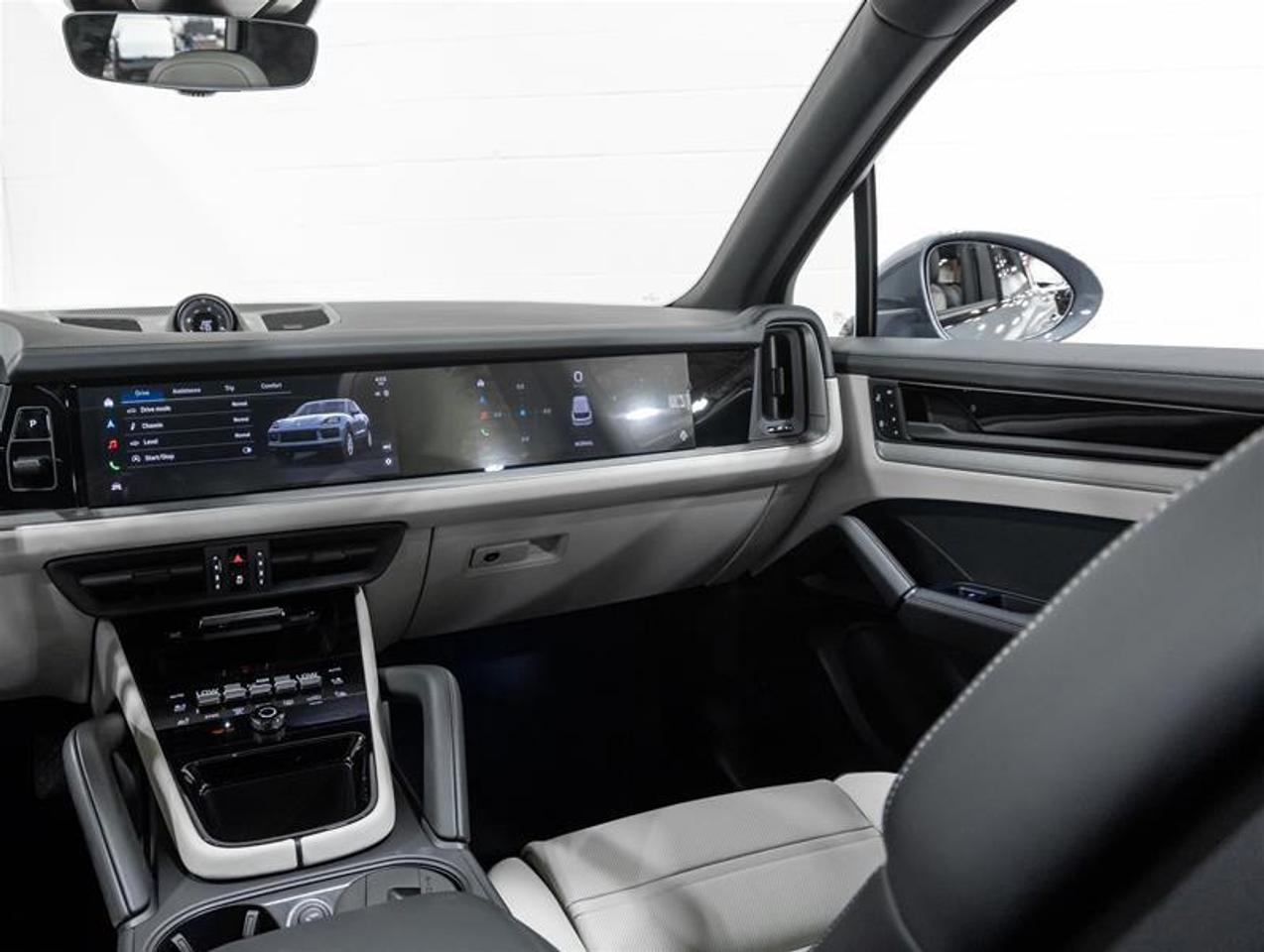 2026 Porsche Cayenne  Photo