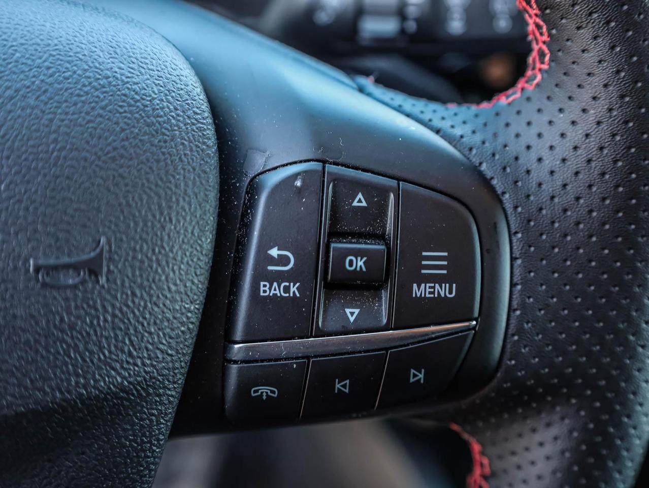 2025 Ford Escape ST-Line 4dr All-Wheel Drive Photo