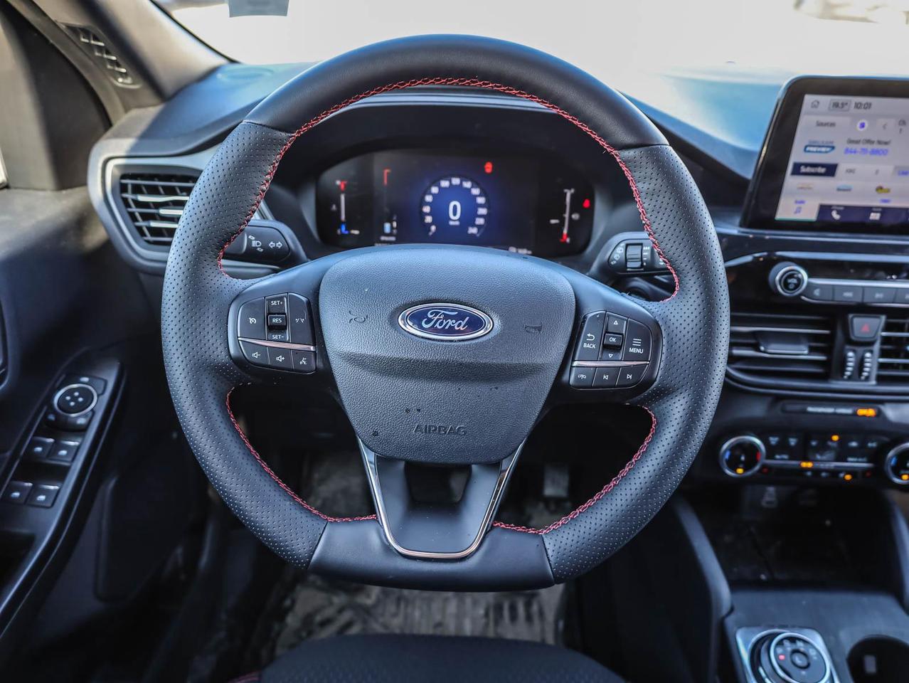 2025 Ford Escape ST-Line 4dr All-Wheel Drive Photo