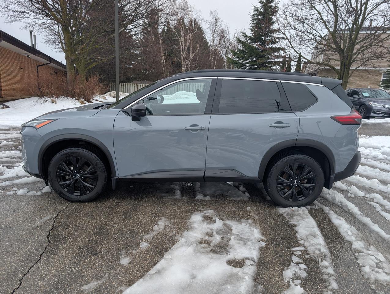 2023 Nissan Rogue SV Midnight Edition 4dr All-Wheel Drive Sport Utility Photo
