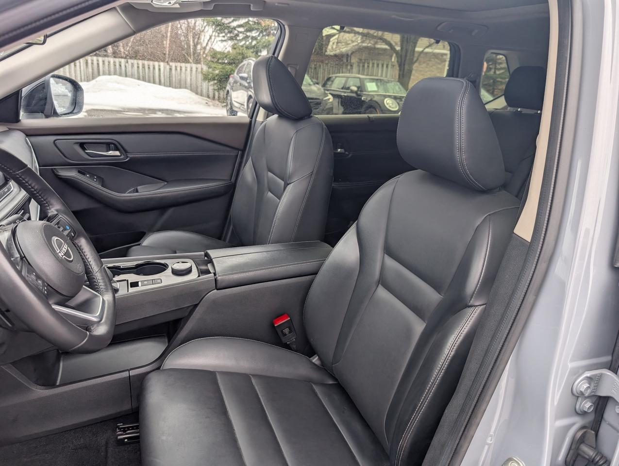 2023 Nissan Rogue SV Midnight Edition 4dr All-Wheel Drive Sport Utility Photo