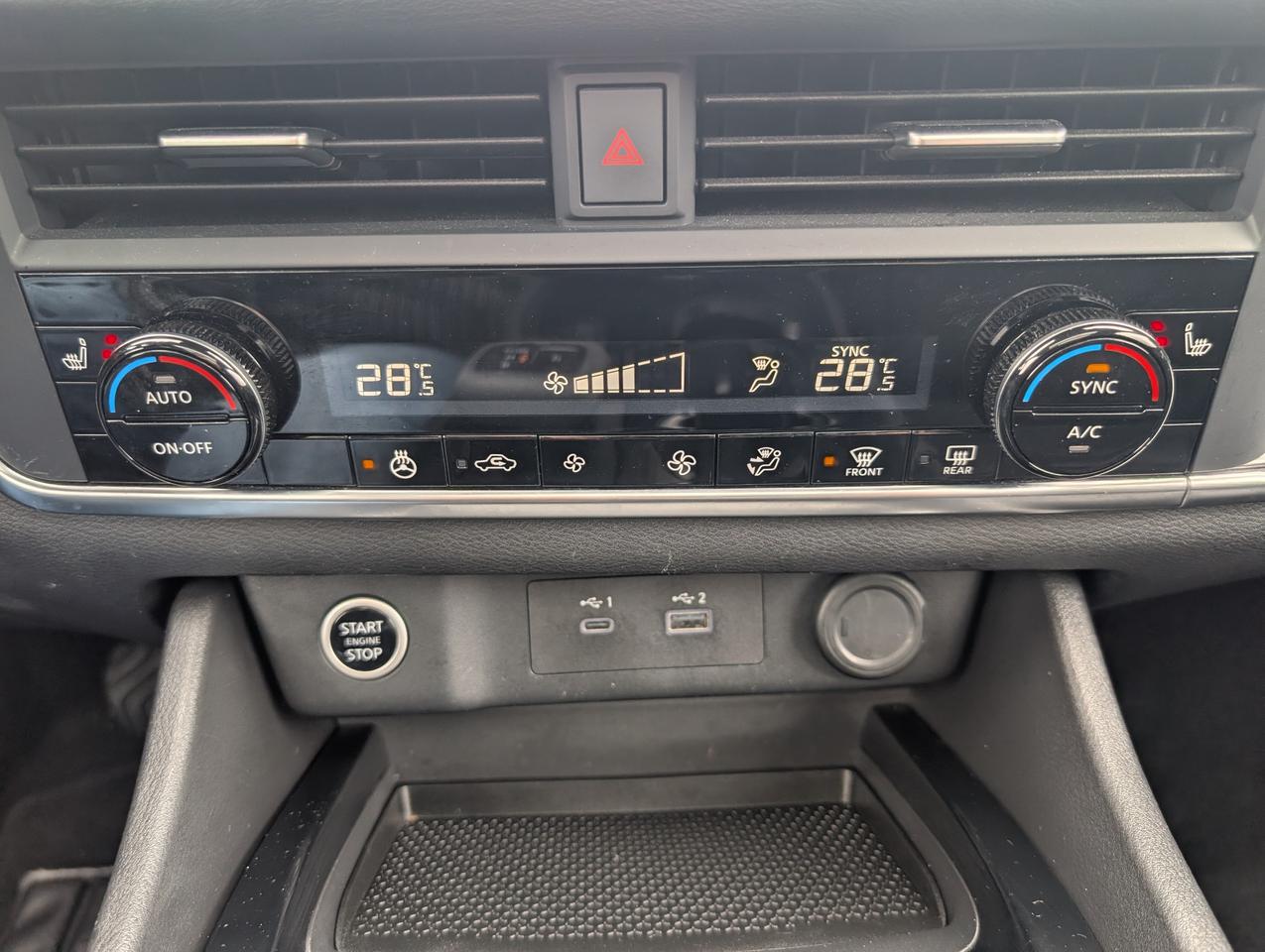 2023 Nissan Rogue SV Midnight Edition 4dr All-Wheel Drive Sport Utility Photo