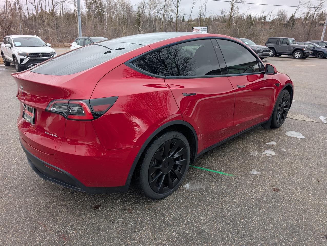 2021 Tesla Model Y Long Range 4dr All-Wheel Drive Sport Utility Photo