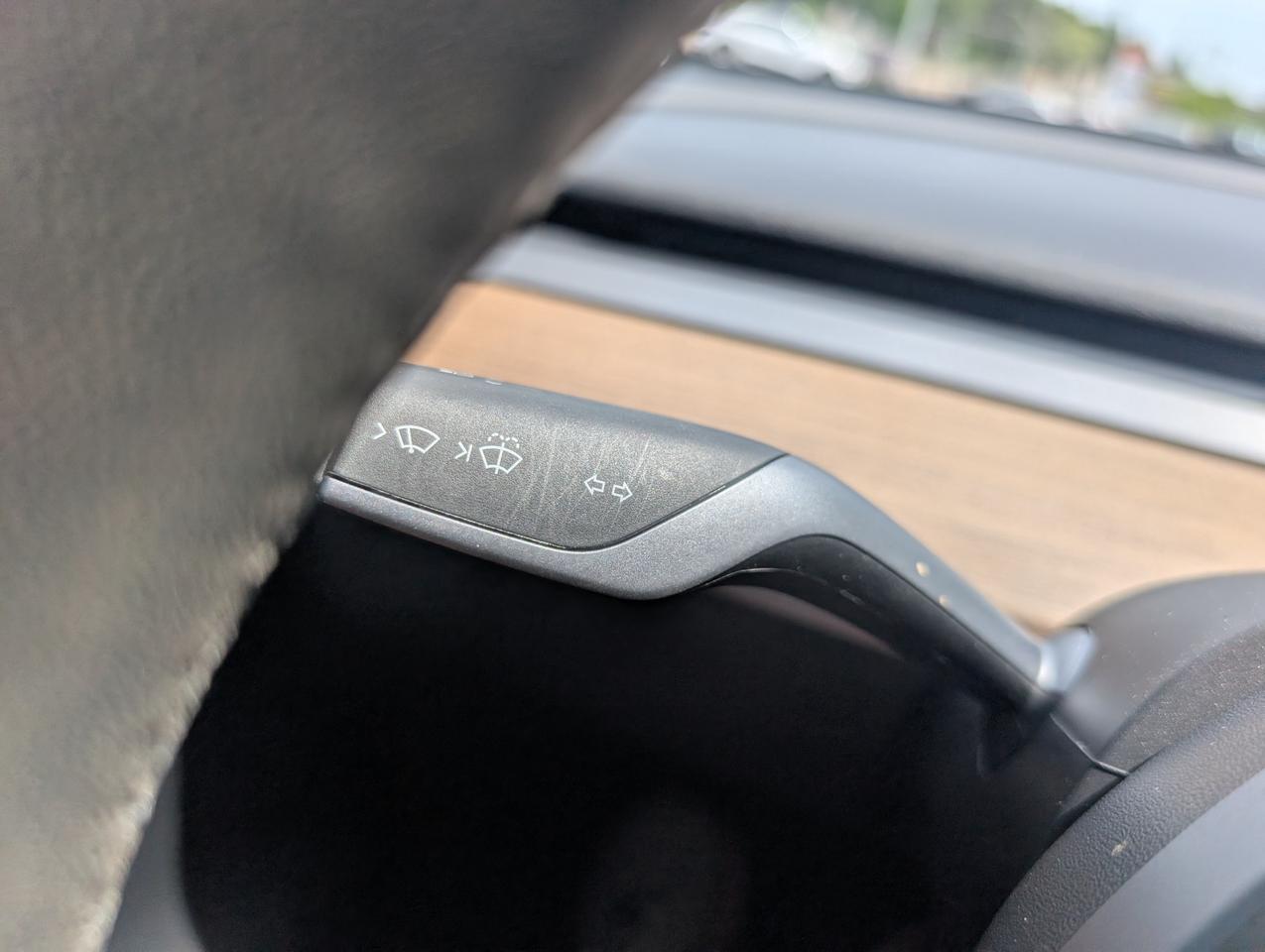 2021 Tesla Model Y Long Range 4dr All-Wheel Drive Sport Utility Photo