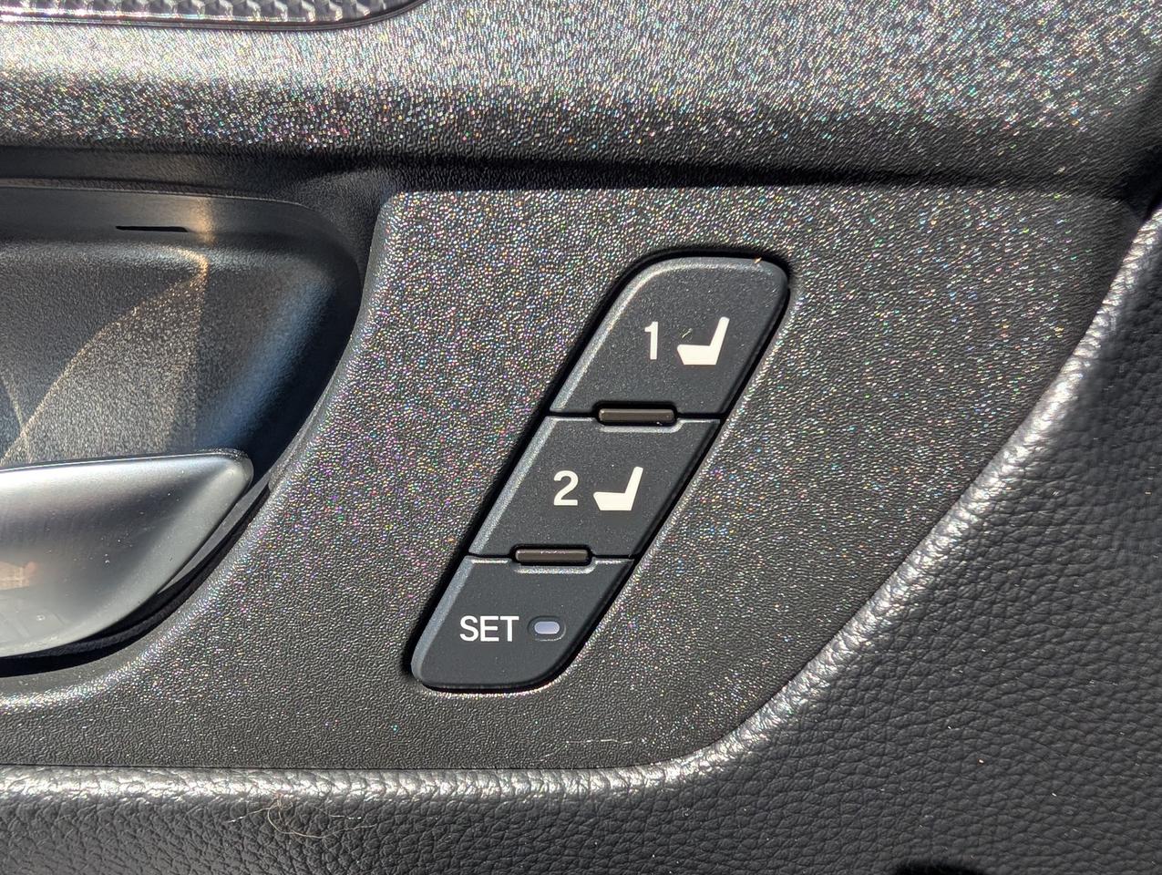 2024 Honda CR-V Hybrid EX-L 4dr All-Wheel Drive Photo