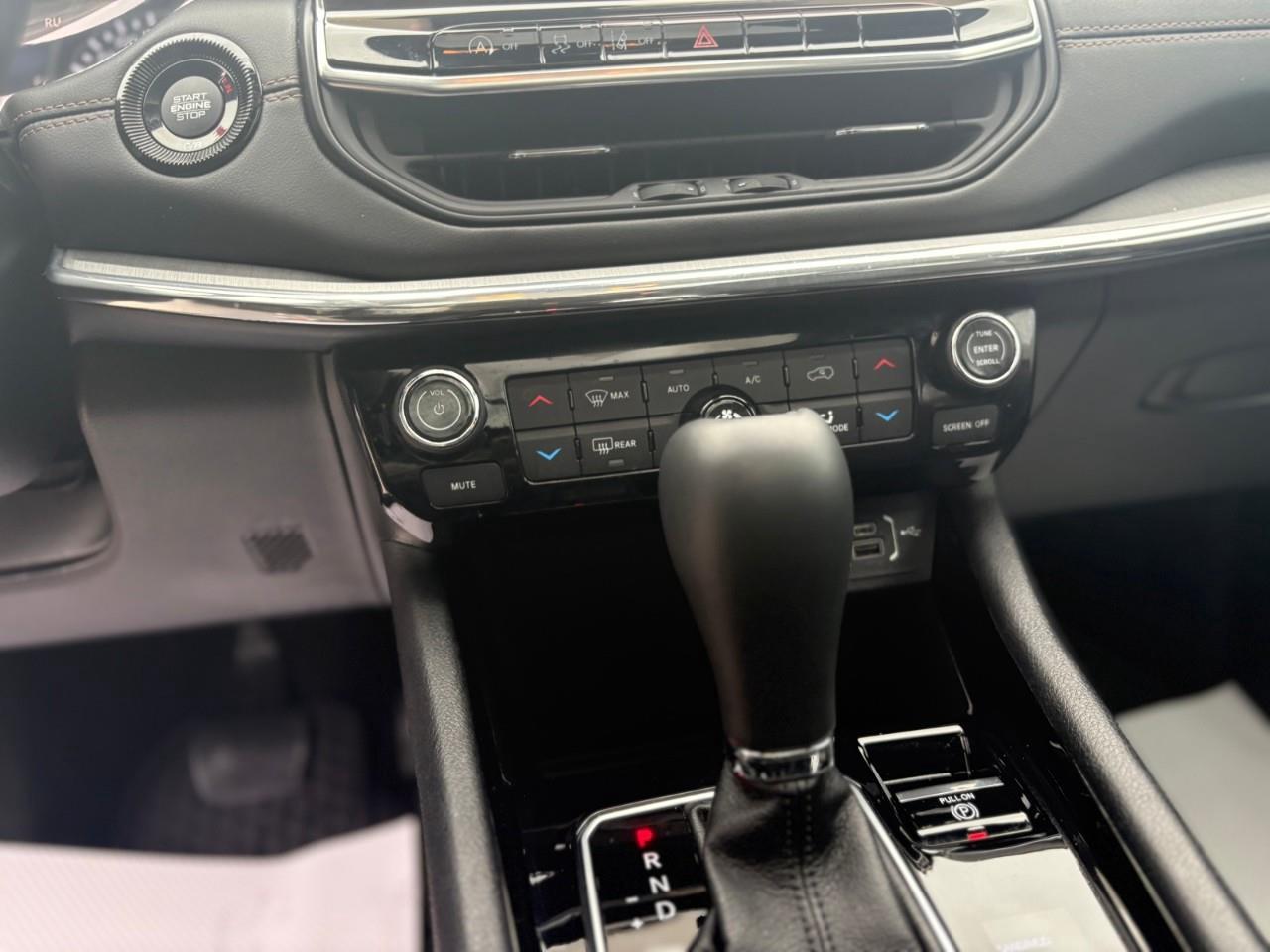 2022 Jeep Compass Limited 4dr 4x4 Photo