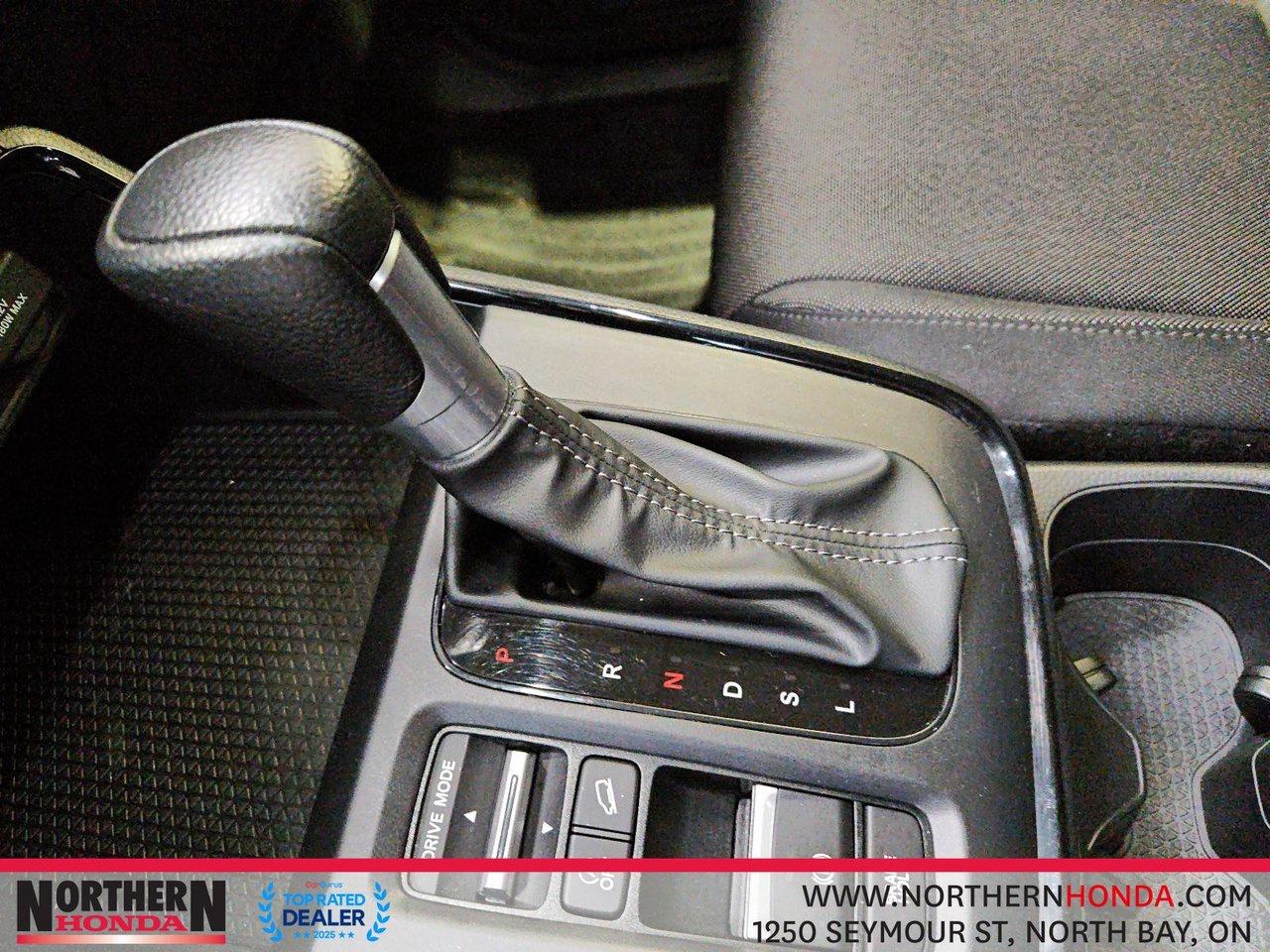 2025 Honda CR-V LX AWD Photo