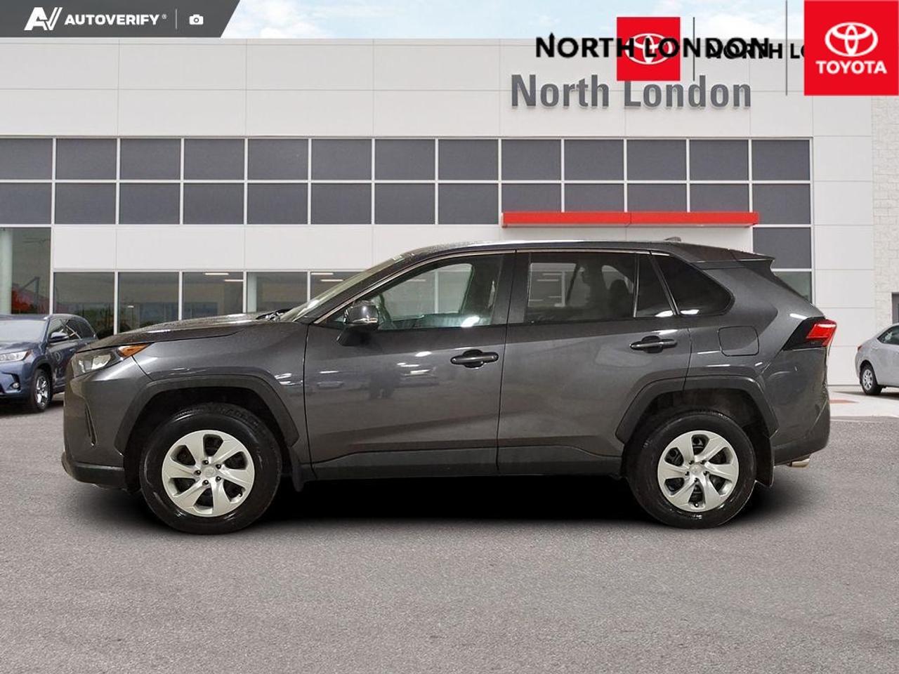 2023 Toyota RAV4 LE 4dr All-wheel Drive Photo2