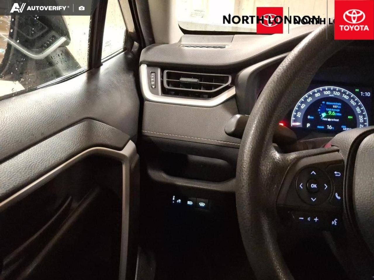 2023 Toyota RAV4 LE 4dr All-wheel Drive Photo