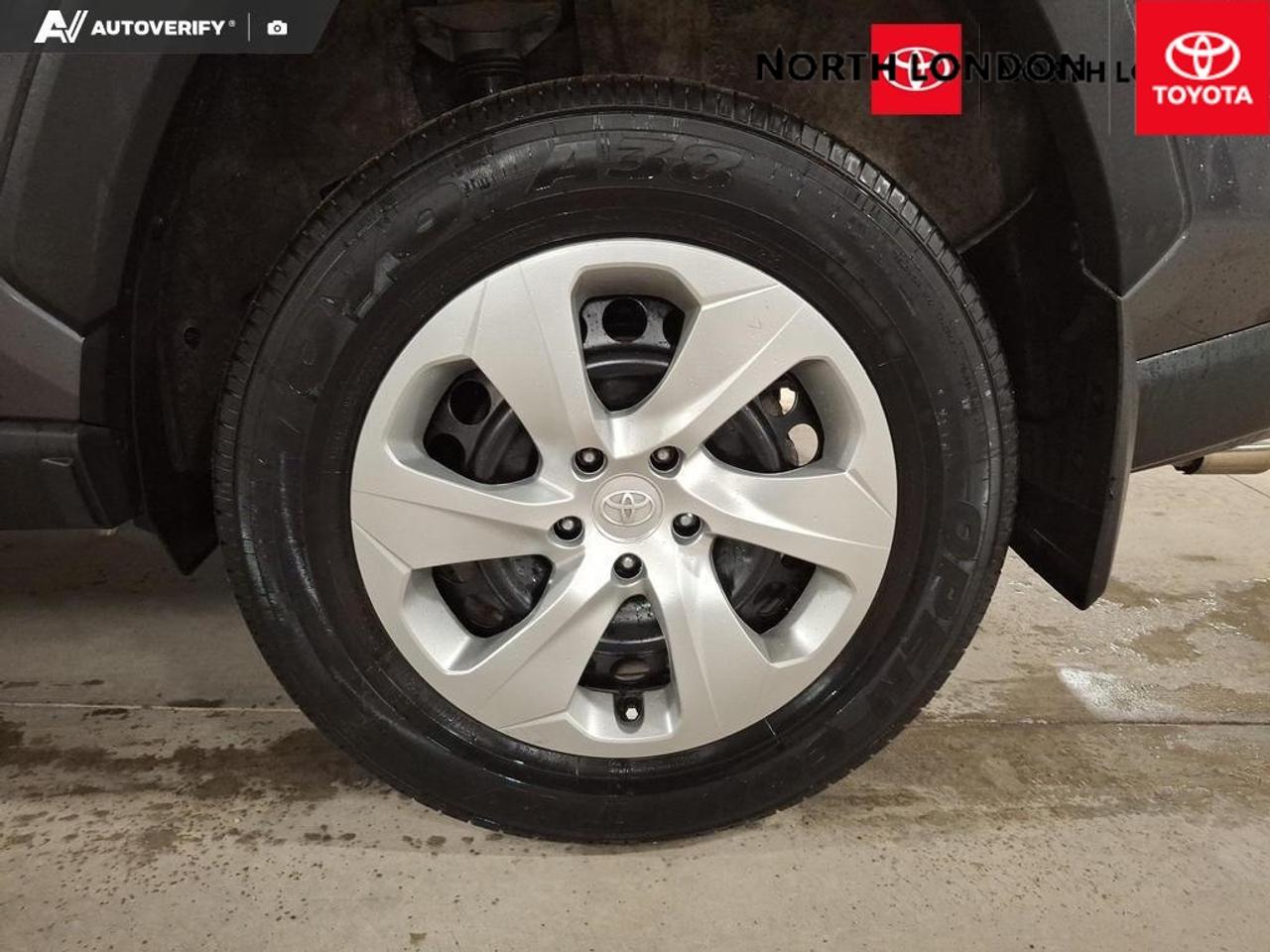 2023 Toyota RAV4 LE 4dr All-wheel Drive Photo