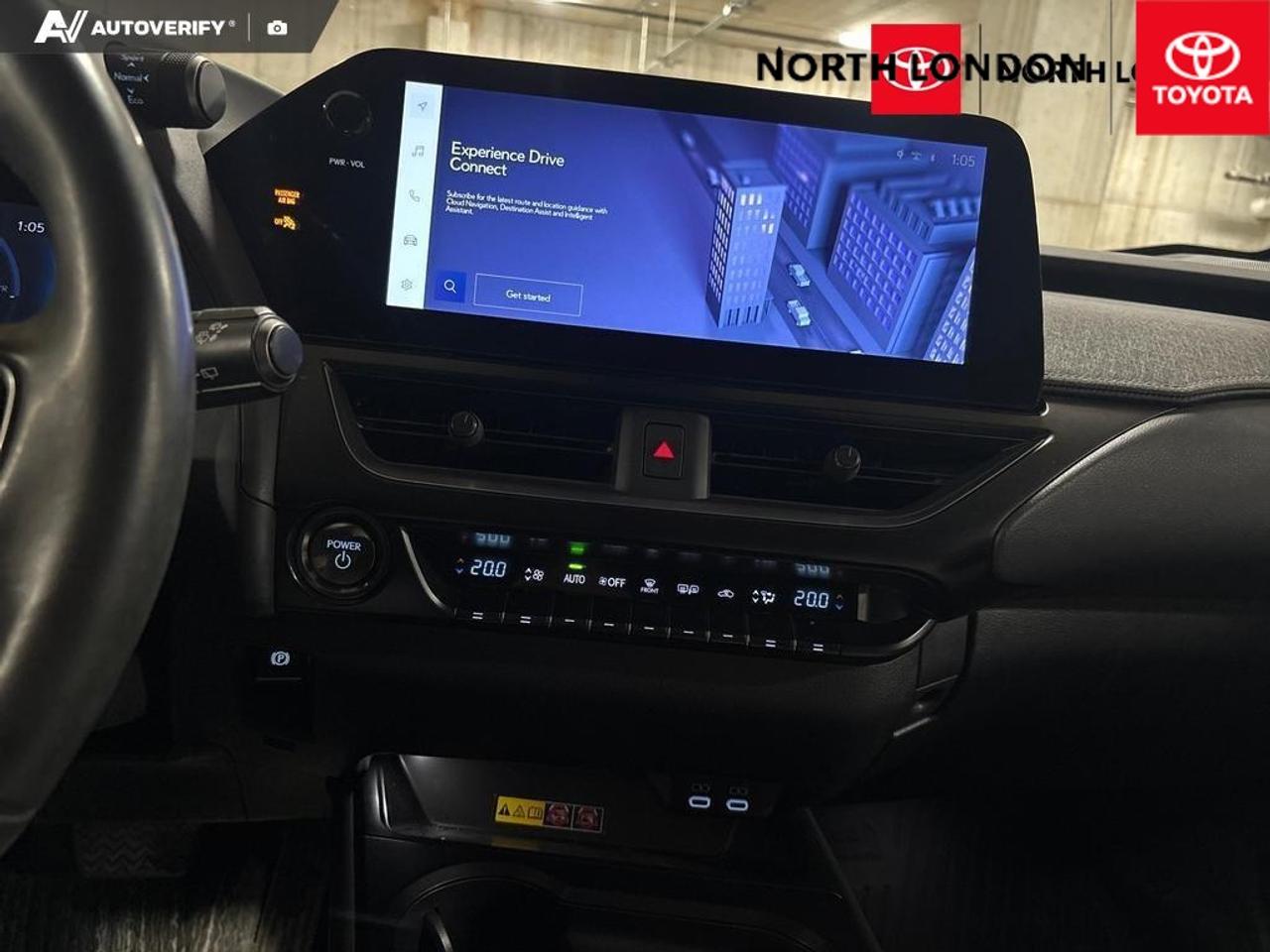 2025 Lexus UX 300H Base 4dr All-Wheel Drive Photo