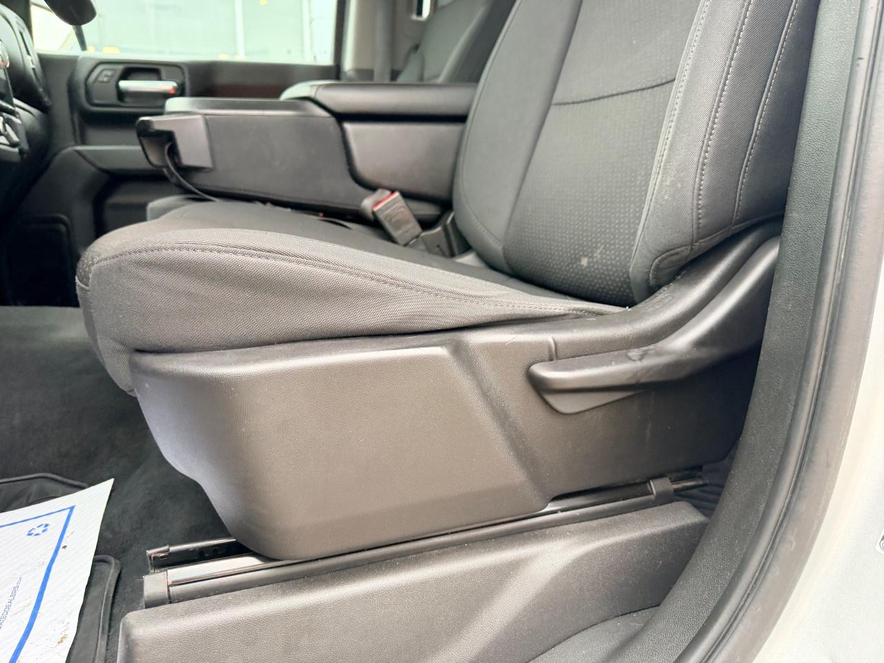 2020 GMC Sierra 1500 Crew Cab Short Box 4-Wheel Drive Photo