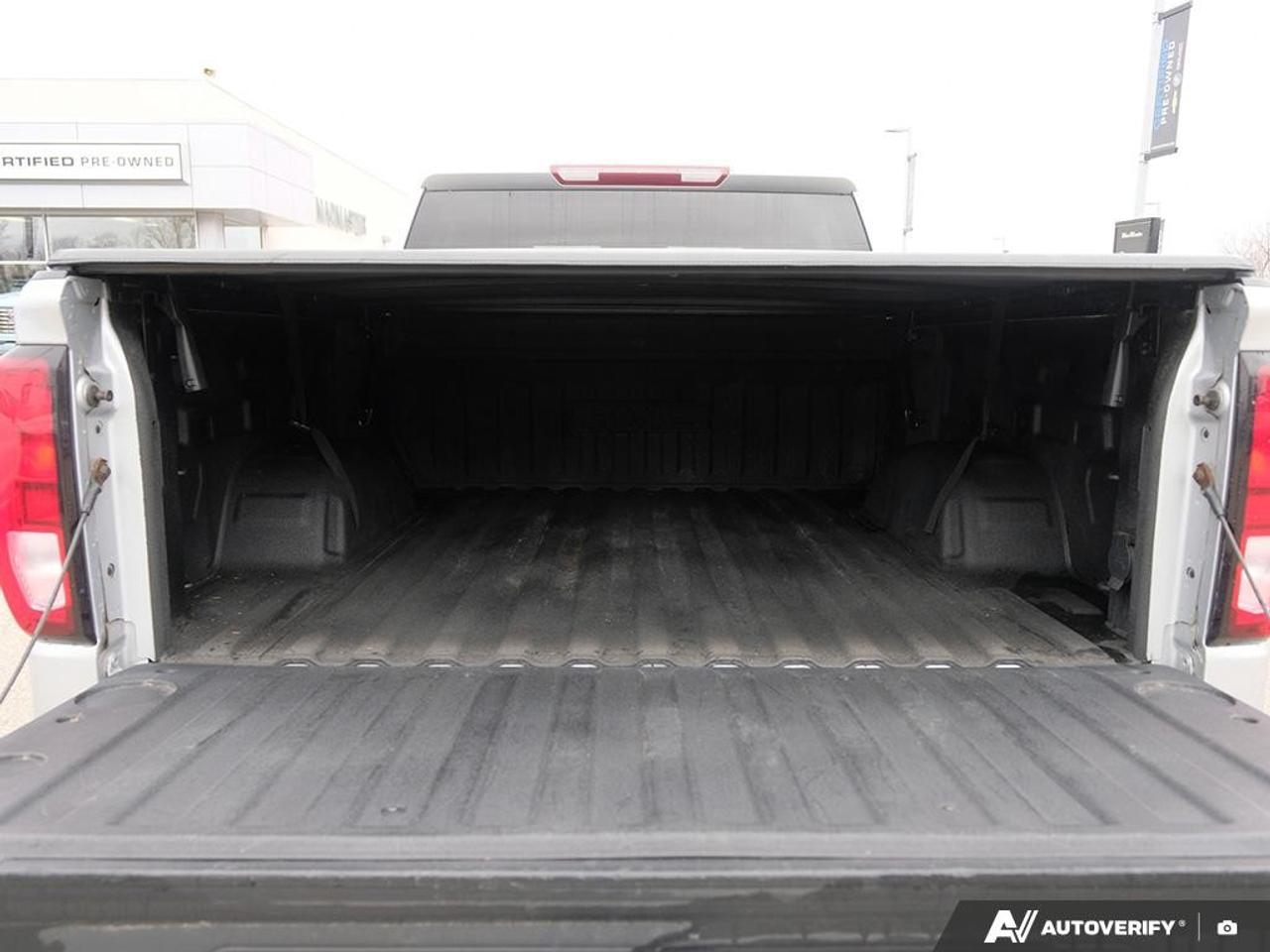 2020 GMC Sierra 1500 Crew Cab Short Box 4-Wheel Drive Photo