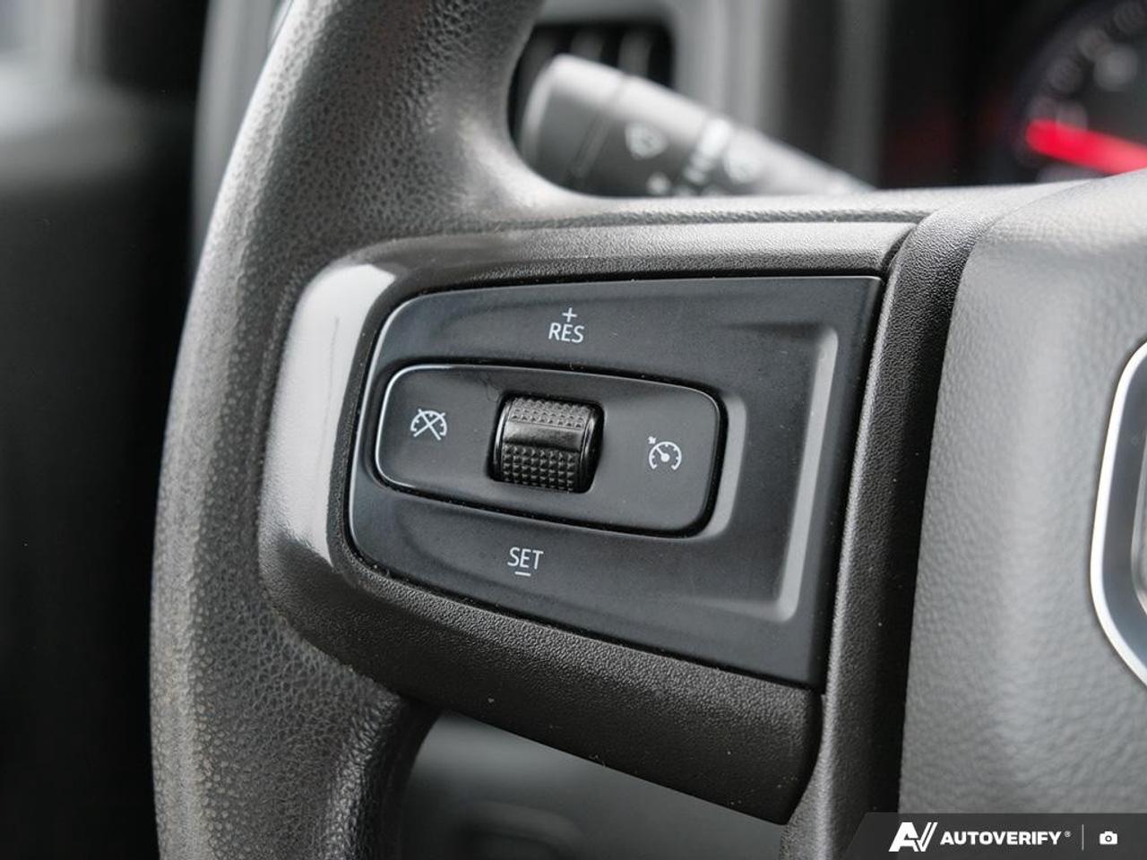 2020 GMC Sierra 1500 Crew Cab Short Box 4-Wheel Drive Photo