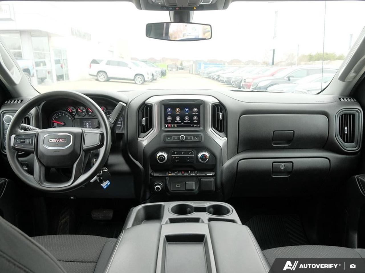 2020 GMC Sierra 1500 Crew Cab Short Box 4-Wheel Drive Photo